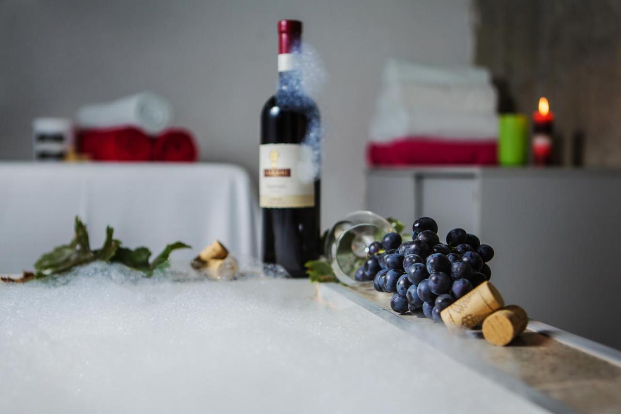 Degustarium Hotel Tbilisi Bagian luar foto