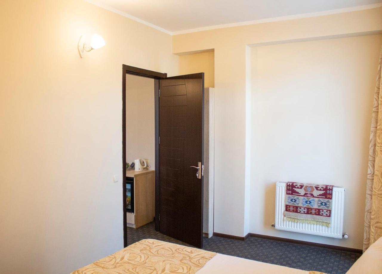 Degustarium Hotel Tbilisi Bagian luar foto