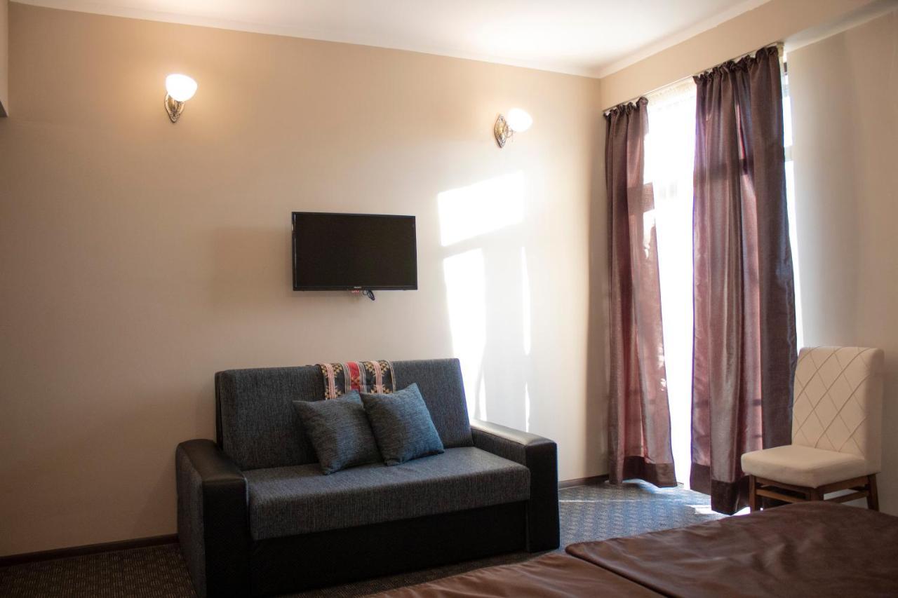 Degustarium Hotel Tbilisi Bagian luar foto